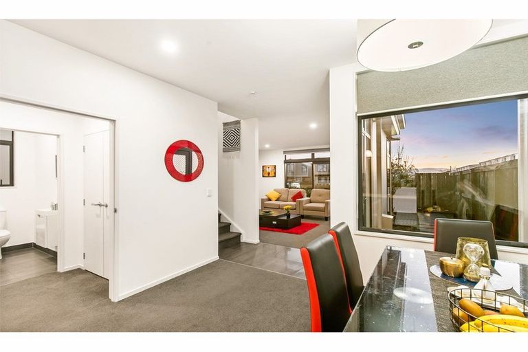 Photo of property in 53 Battalion Drive, Papakura, 2110