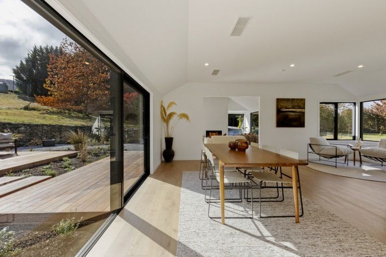 Photo of property in 206 Dalefield Road, Dalefield, Queenstown, 9371