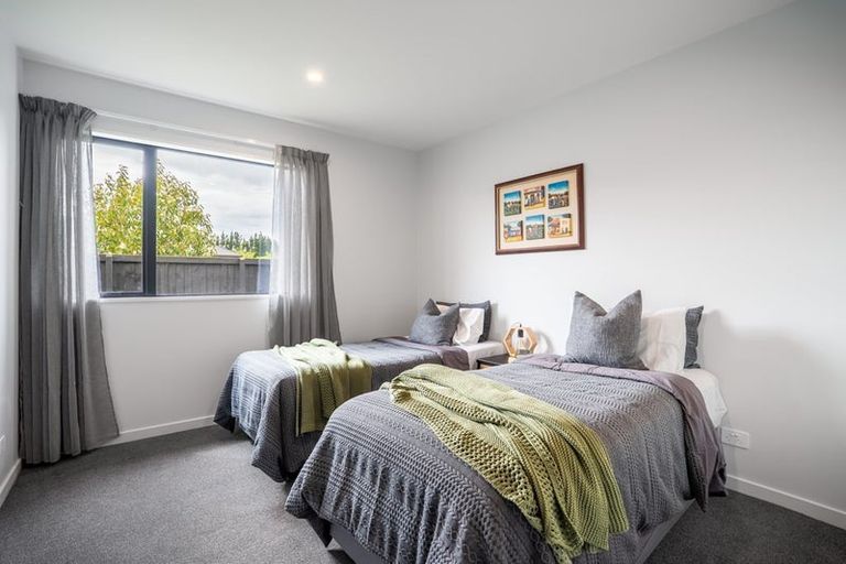 Photo of property in 4 Barewood Grove, West Melton, 7618