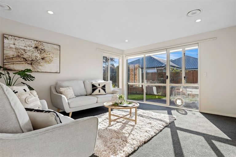 Photo of property in 14 Ashmore Lane, Strowan, Christchurch, 8052