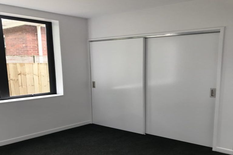 Photo of property in 1/18 Oriental Terrace, Oriental Bay, Wellington, 6011