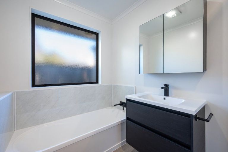 Photo of property in 16 Allport Place, Stoke, Nelson, 7011