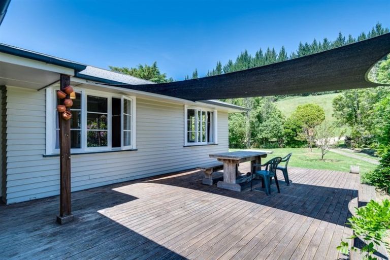 Photo of property in 1447 Ridgemount Road, Tutira, Napier, 4188
