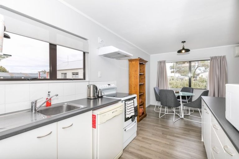 Photo of property in 7 Beadle Place, St Andrews, Hamilton, 3200