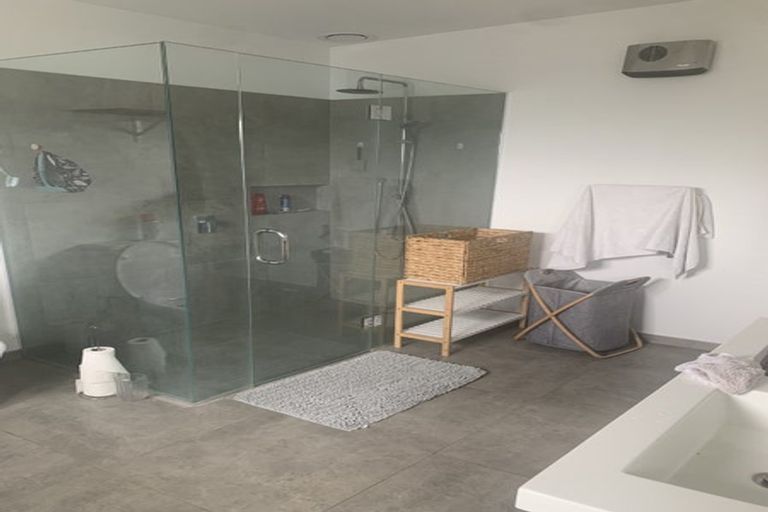 Photo of property in 14a Balneaves Lane, Albert Town, Wanaka, 9382