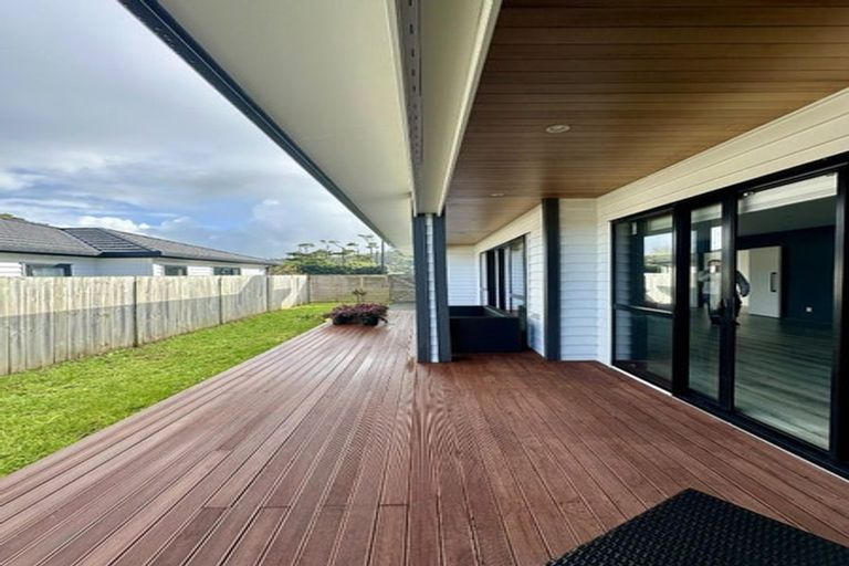 Photo of property in 203 Matua Road, Kumeu, 0810