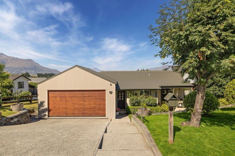Photo of property in 41 Cotter Avenue, Arrowtown, 9302