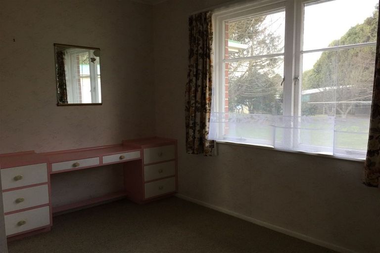 Photo of property in 42 Buller Road, Levin, 5510