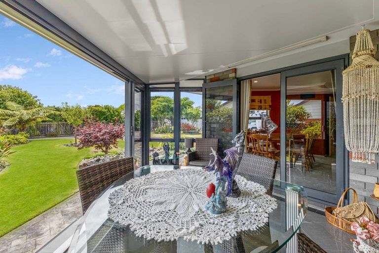 Photo of property in 520 Manutahi Road, Lepperton, New Plymouth, 4373