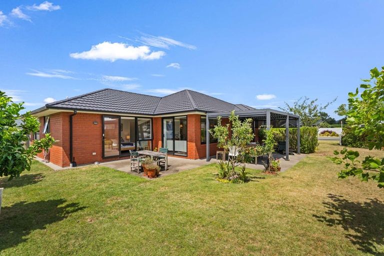 Photo of property in 144 Kupe Drive, Whitianga, 3510