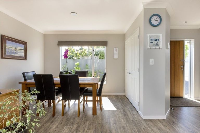 Photo of property in 39a Taradale Road, Marewa, Napier, 4110