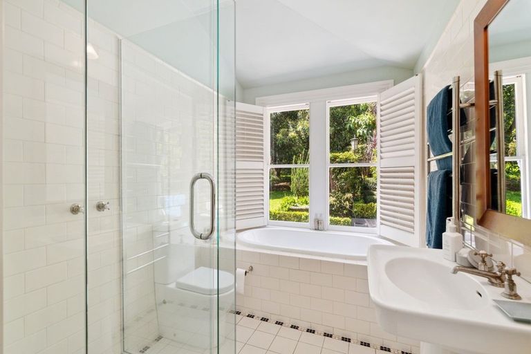 Photo of property in 36 Pahoia Beach Road, Whakamarama, Tauranga, 3172