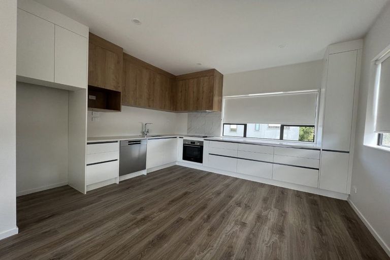 Photo of property in 1/43 Ranui Avenue, Ranui, Auckland, 0612