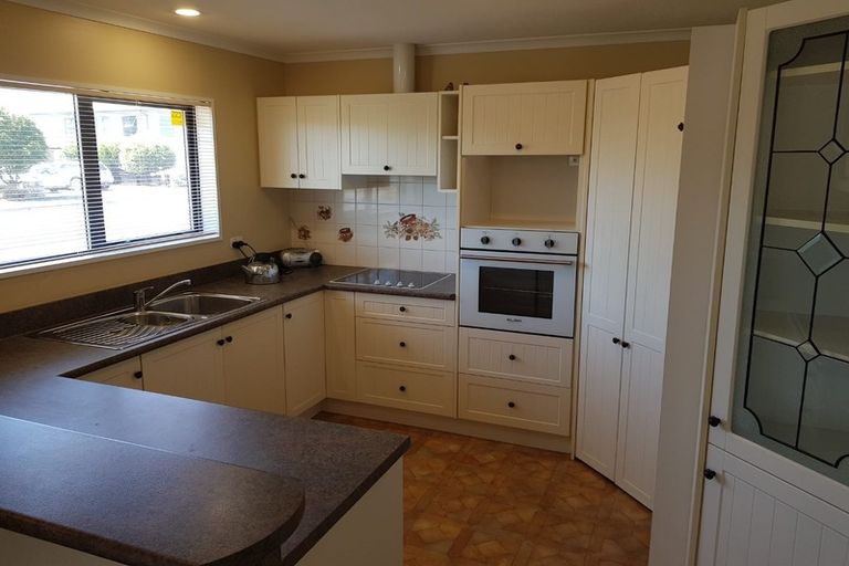 Photo of property in 535 Bower Avenue, Parklands, Christchurch, 8083