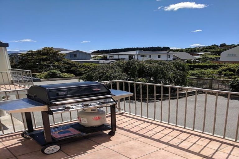 Photo of property in 3/23-31 Tenby Street, Wanaka, 9305