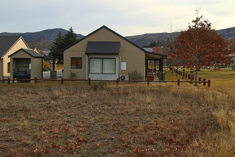 Photo of property in 3 Mead Avenue, Cromwell, 9310