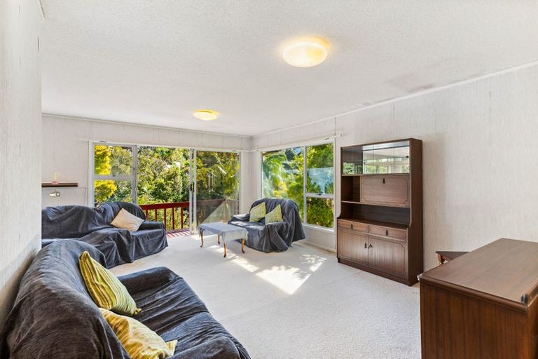 Photo of property in 42 Braemar Road, Castor Bay, Auckland, 0620