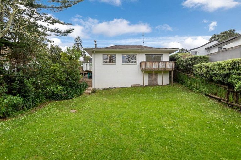 Photo of property in 1/24 Glamorgan Drive, Torbay, Auckland, 0630