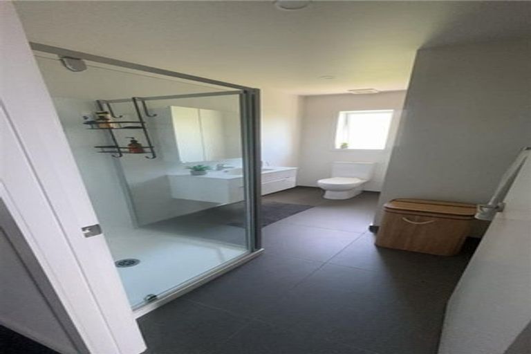 Photo of property in 85a Albany Highway, Unsworth Heights, Auckland, 0632