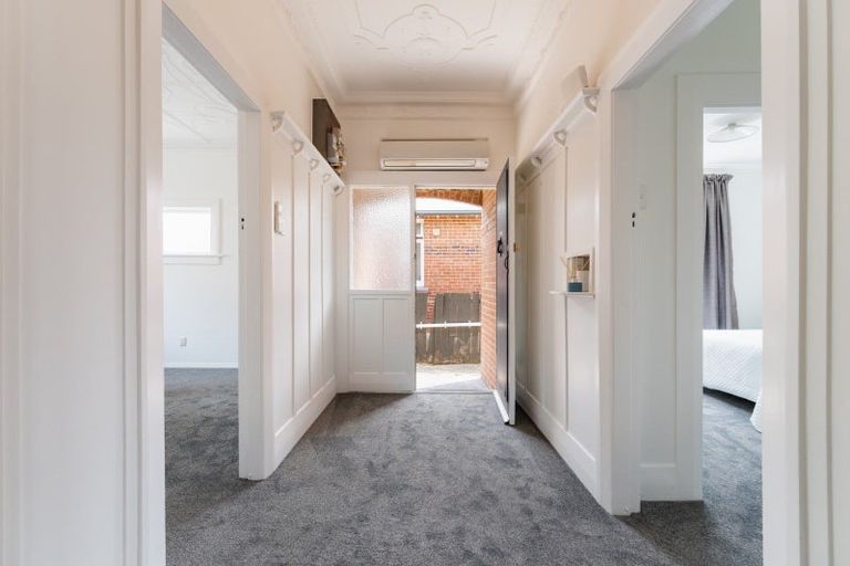 Photo of property in 145 Fitzroy Street, Forbury, Dunedin, 9012