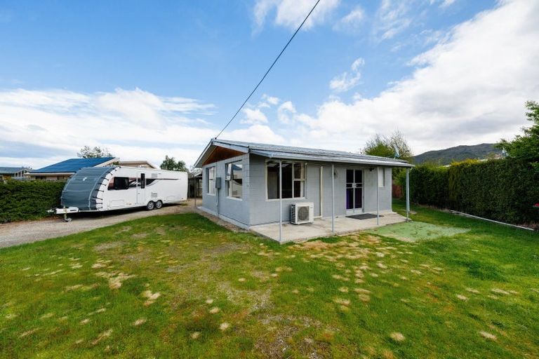 Photo of property in 97 Shields Street, Clyde, 9330