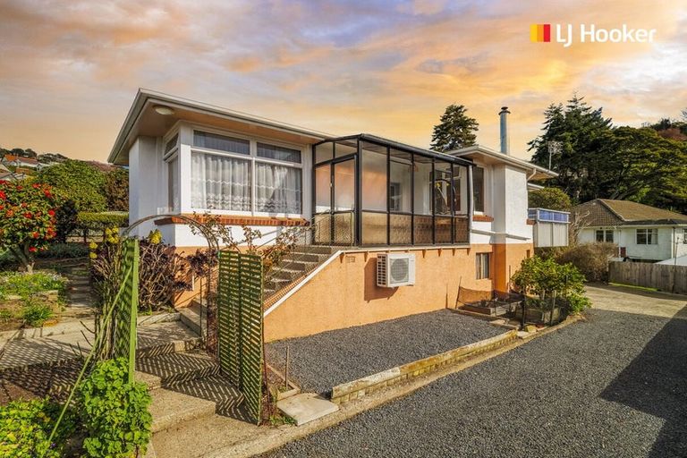 Photo of property in 62 Playfair Street, Caversham, Dunedin, 9012