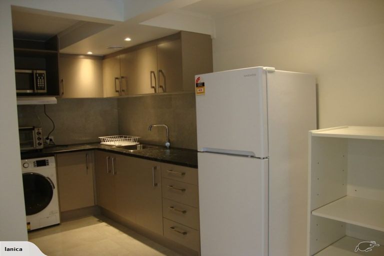 Photo of property in 1/36 Palliser Lane, Browns Bay, Auckland, 0630