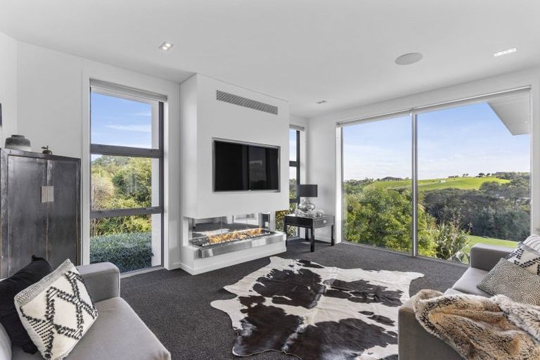 Photo of property in 824 Redoubt Road, Flat Bush, Auckland, 2019