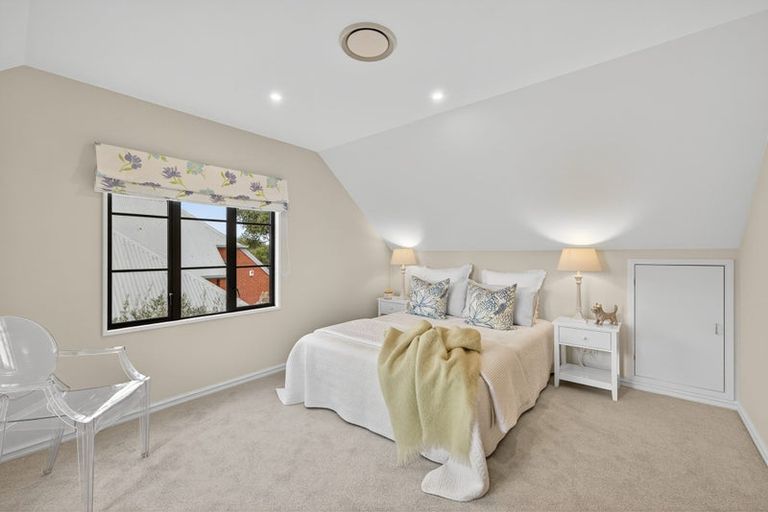 Photo of property in 106 Hamilton Avenue, Ilam, Christchurch, 8041