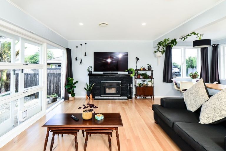 Photo of property in 12 Bruce Avenue, Glenview, Hamilton, 3206