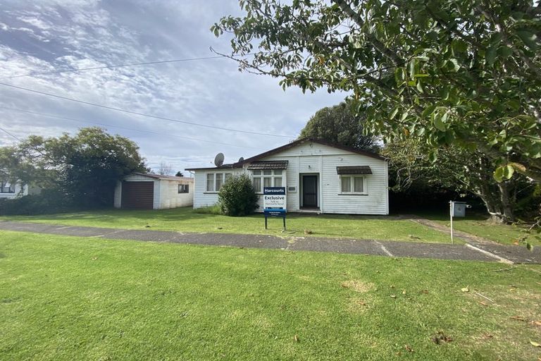 Photo of property in 6 Strange Street, Waitara, 4320