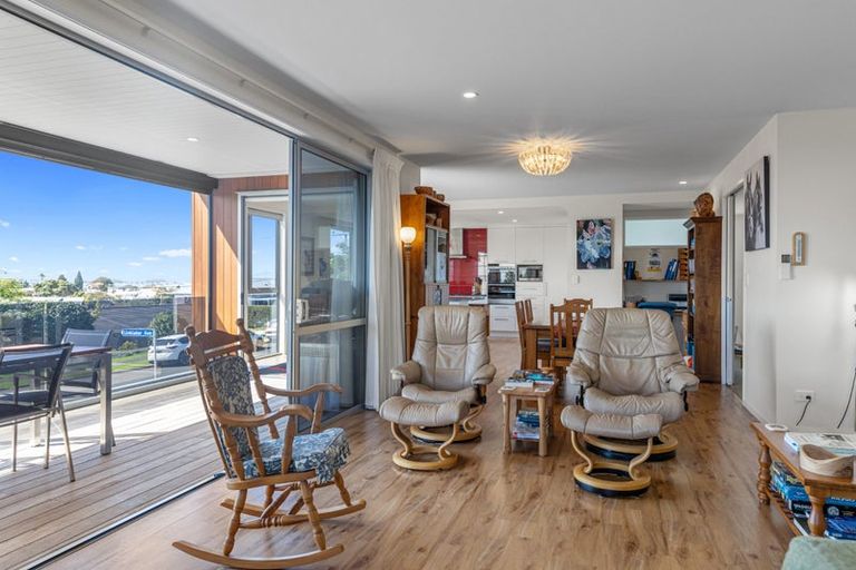 Photo of property in 26a Western Road, Bellevue, Tauranga, 3110