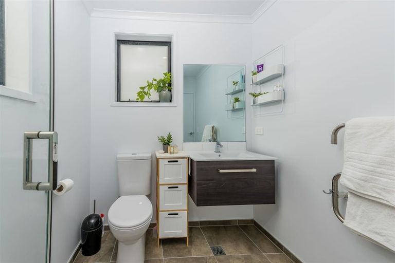 Photo of property in 2 Mayfly Lane, Hobsonville, Auckland, 0616