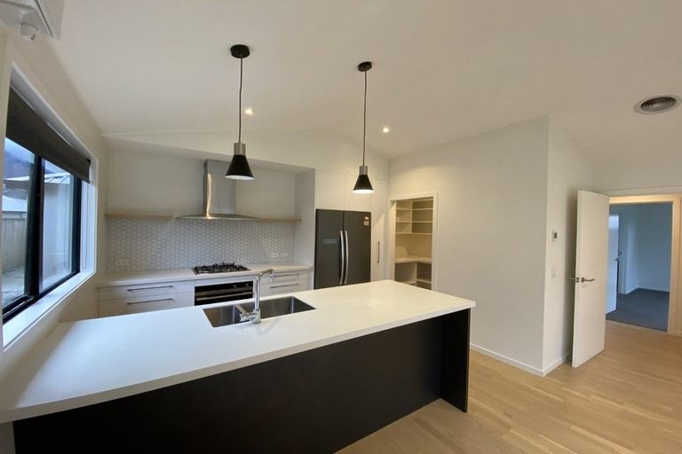 Photo of property in 64 Howden Drive, Jacks Point, 9371