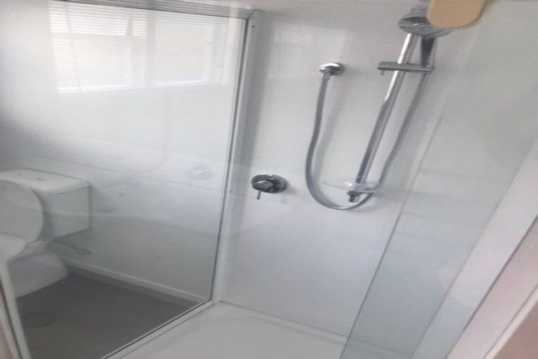 Photo of property in 121 Vagues Road, Northcote, Christchurch, 8052