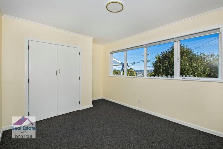 Photo of property in 42 Memorial Drive, Parahaki, Whangarei, 0112
