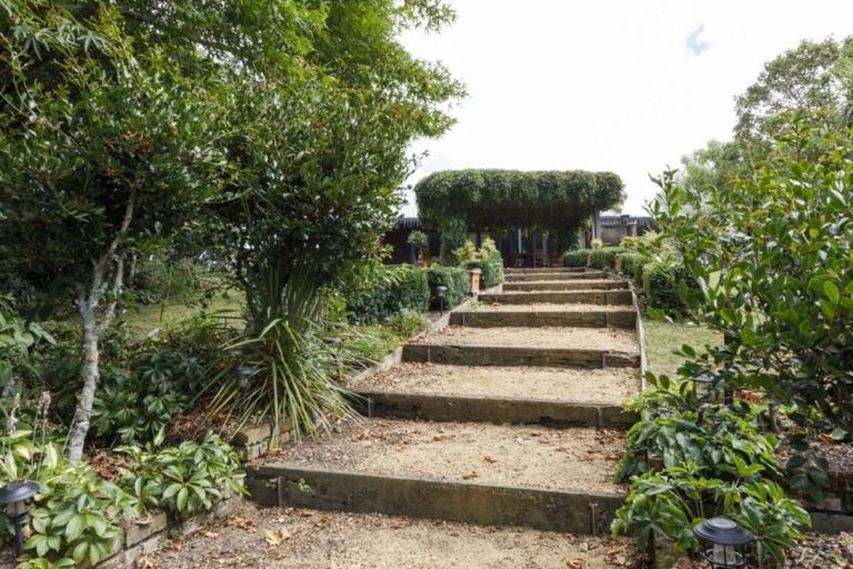 Photo of property in 1230 Colyton Road, Ashhurst, Palmerston North, 4470