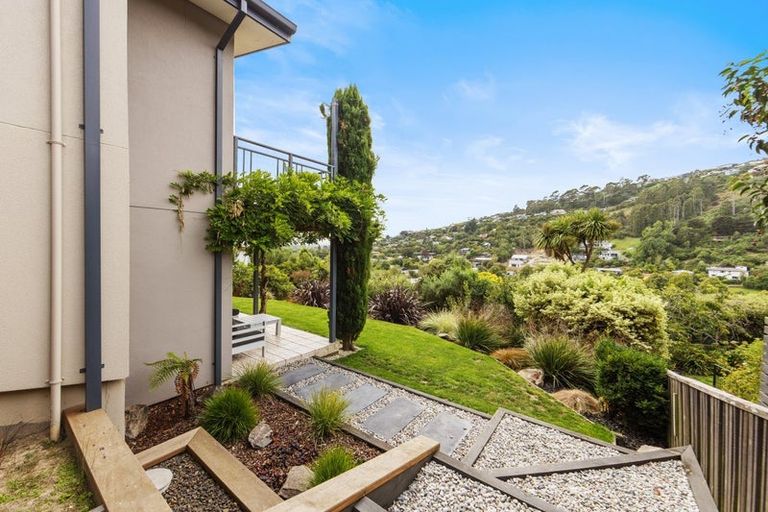 Photo of property in 8 Emerald Lane, Cashmere, Christchurch, 8022