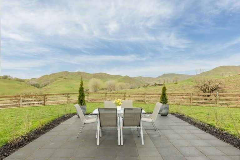 Photo of property in 920 Waimarama Road, Waimarama, Havelock North, 4294