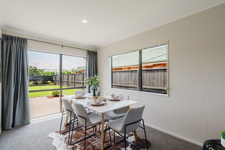 Photo of property in 17 Burgundy Court, Rototuna, Hamilton, 3210