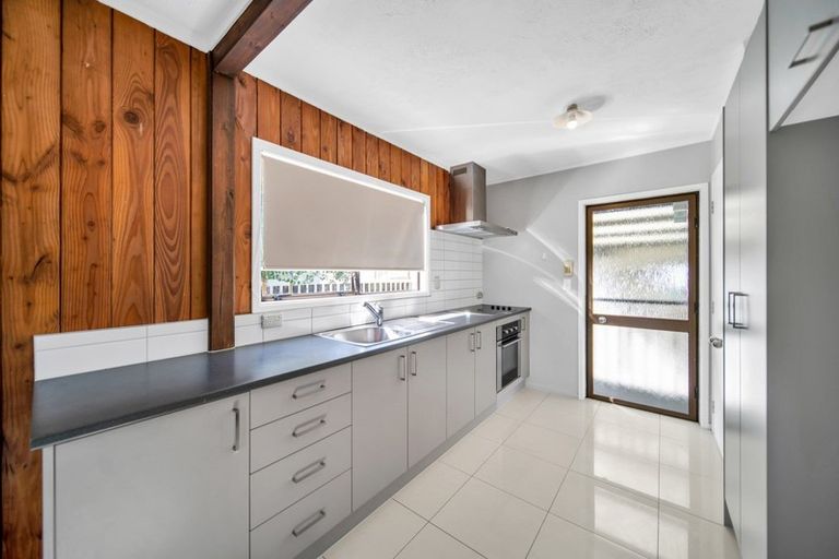 Photo of property in 45a Sutton Crescent, Papakura, 2110