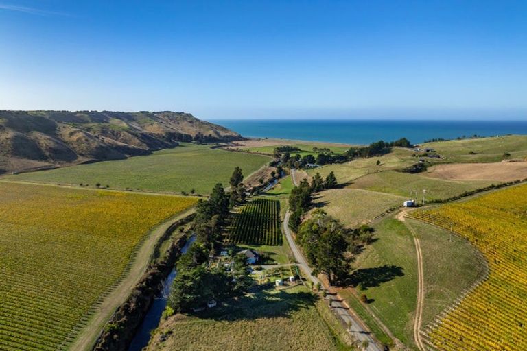 Photo of property in 265 Cable Station Road, Blind River, Seddon, 7285