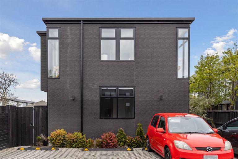 Photo of property in 4/48 Mathesons Road, Phillipstown, Christchurch, 8011