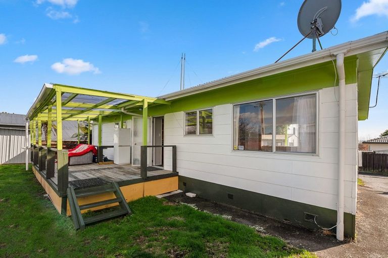 Photo of property in 3 Pohutukawa Drive, Owhata, Rotorua, 3010