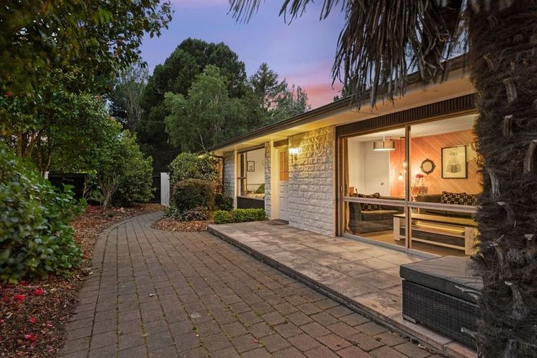 Photo of property in 236 Keyes Road, New Brighton, Christchurch, 8083