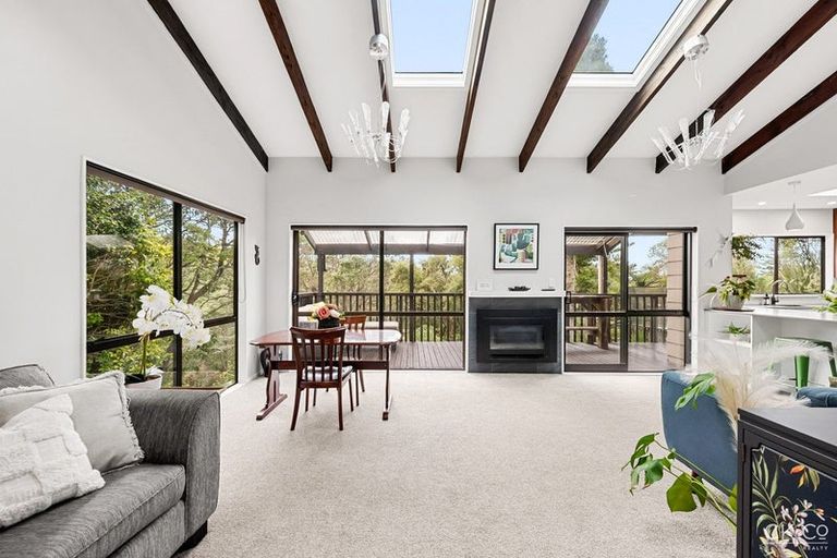 Photo of property in 86 Hill Road, Belmont, Lower Hutt, 5010