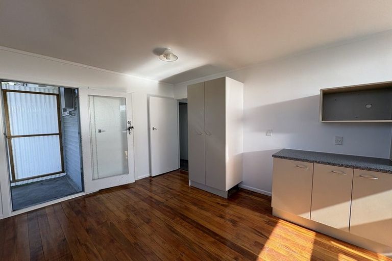 Photo of property in 61 Te Aute Road, Havelock North, 4130