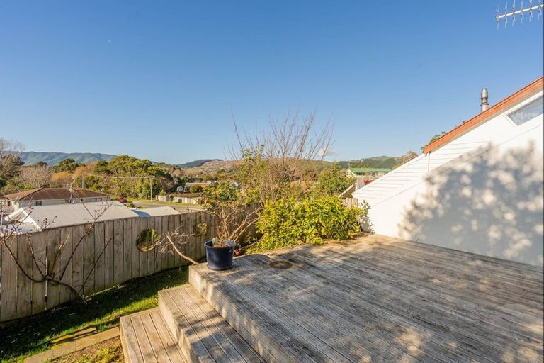 Photo of property in 13c Ratanui Road, Paraparaumu, 5032