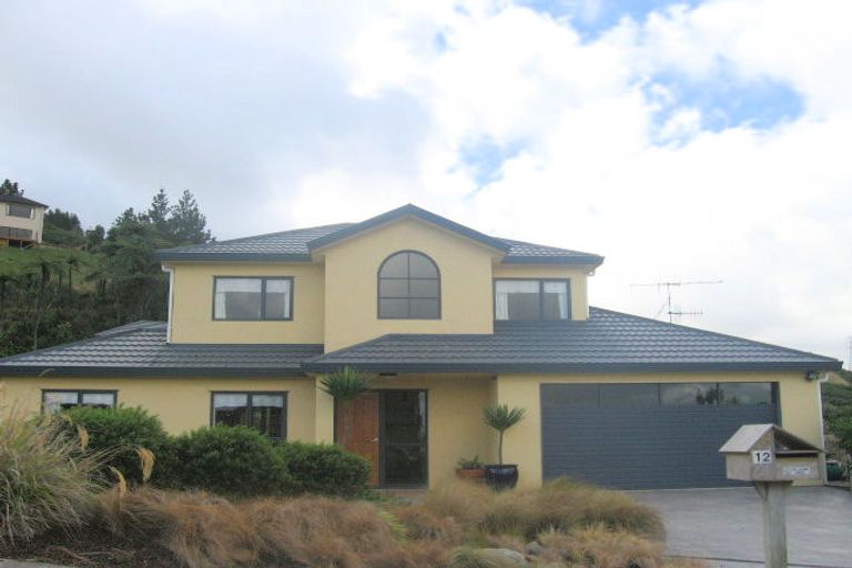 Photo of property in 12 Arahiwi Grove, Tirohanga, Lower Hutt, 5010