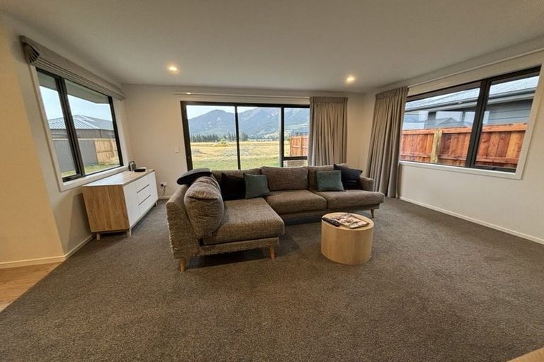 Photo of property in 8 Dunn Street, Lake Hawea, 9382